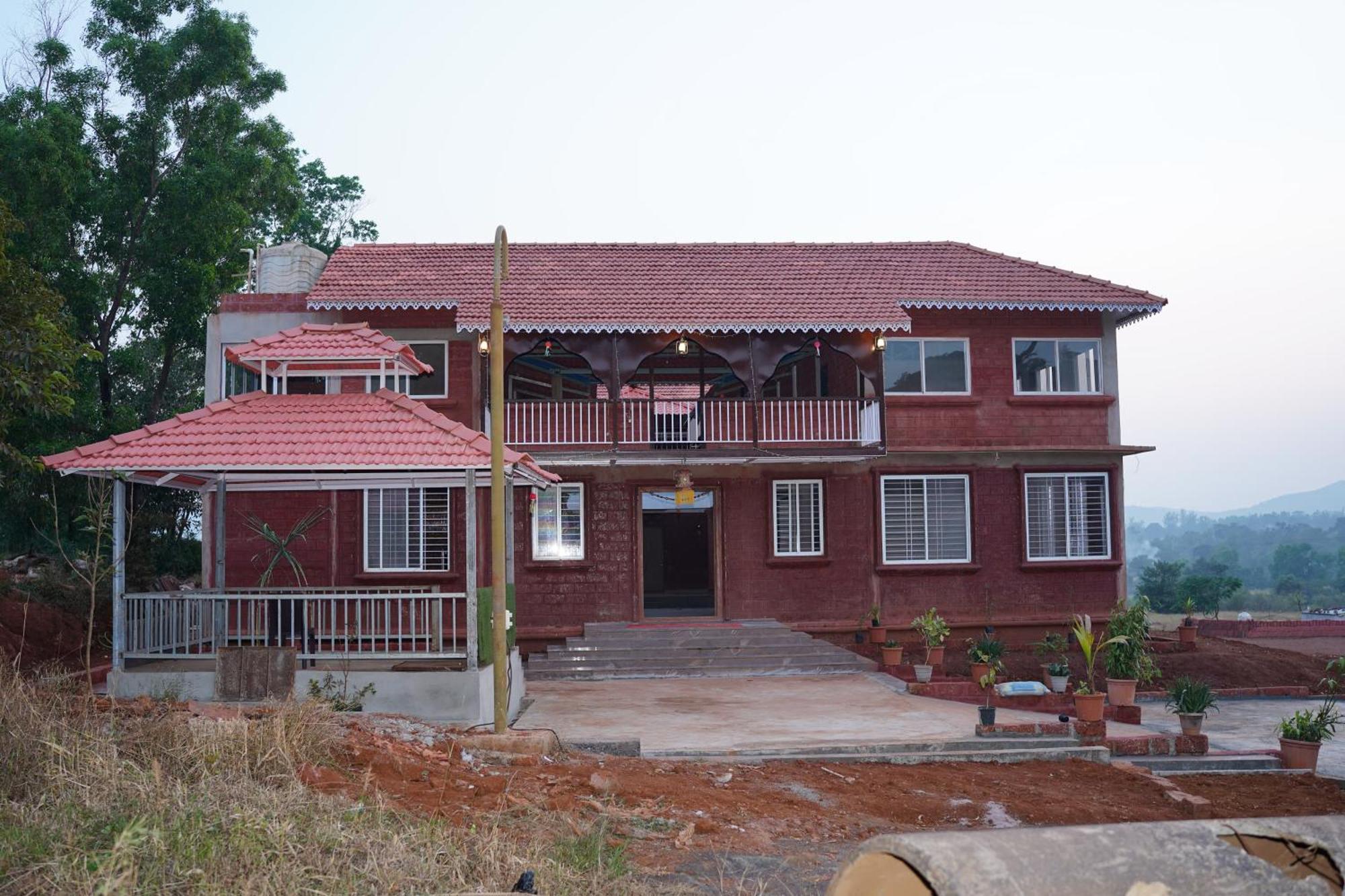 Vanvarsha Resort Chandoli Extérieur photo